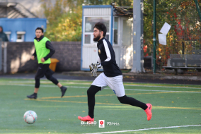 <a href="https://st.getinfootball.com/albums/1098066/68fdbbeccd3b1_1920.jpg" target="_blank">Download original</a>