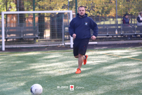 <a href="https://st.getinfootball.com/albums/1098067/68fdbc0a19822_1920.jpg" target="_blank">Download original</a>