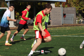 <a href="https://st.getinfootball.com/albums/1098068/68fdbc3d7da0a_1920.jpg" target="_blank">Download original</a>