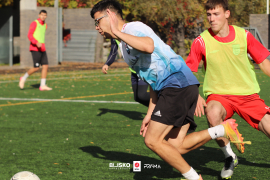 <a href="https://st.getinfootball.com/albums/1098068/68fdbc690cfdf_1920.jpg" target="_blank">Download original</a>