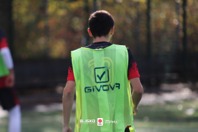 <a href="https://st.getinfootball.com/albums/1098069/68fdbcdb7a337_1920.jpg" target="_blank">Download original</a>