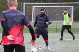 <a href="https://st.getinfootball.com/albums/1098069/68fdbe1542dcc_1920.jpg" target="_blank">Download original</a>