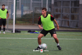 <a href="https://st.getinfootball.com/albums/1098070/68fdbd83a548b_1920.jpg" target="_blank">Download original</a>