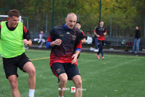 <a href="https://st.getinfootball.com/albums/1098070/68fdbddabcccc_1920.jpg" target="_blank">Download original</a>