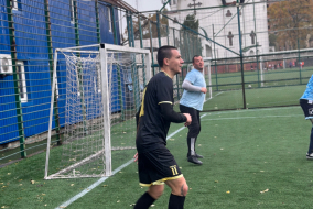 <a href="https://st.getinfootball.com/albums/1098075/68fe0c9e34bf8_1920.jpeg" target="_blank">Завантажити оригінал</a>