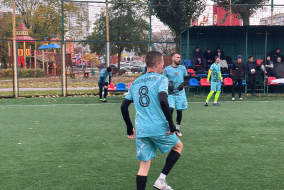 <a href="https://st.getinfootball.com/albums/1098076/68fe0ba444ce7_1920.jpeg" target="_blank">Завантажити оригінал</a>