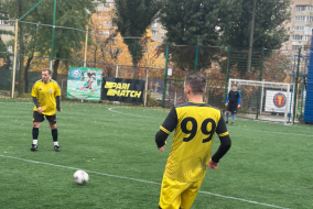 <a href="https://st.getinfootball.com/albums/1098076/68fe0ba9406c9_1920.jpeg" target="_blank">Завантажити оригінал</a>