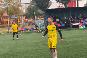 <a href="https://st.getinfootball.com/albums/1098076/68fe0baaa0c7a_1920.jpeg" target="_blank">Завантажити оригінал</a>