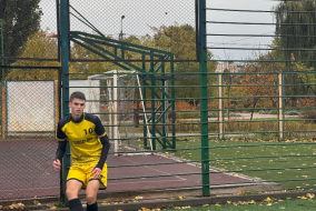 <a href="https://st.getinfootball.com/albums/1098076/68fe0bebf0edf_1920.jpeg" target="_blank">Завантажити оригінал</a>
