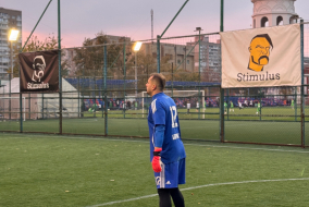 <a href="https://st.getinfootball.com/albums/1098077/68fe0af80d237_1920.jpeg" target="_blank">Завантажити оригінал</a>