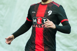 <a href="https://st.getinfootball.com/albums/1098158/690130077a800_1920.jpg" target="_blank">Завантажити оригінал</a>