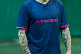 <a href="https://st.getinfootball.com/albums/1098171/690137ff7107d_1920.jpg" target="_blank">Завантажити оригінал</a>