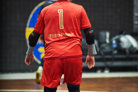 <a href="https://st.getinfootball.com/albums/1098218/69038016440a5_1920.jpg" target="_blank">Завантажити оригінал</a>