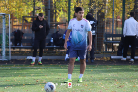 <a href="https://st.getinfootball.com/albums/1098220/6903899317643_1920.jpg" target="_blank">Download original</a>