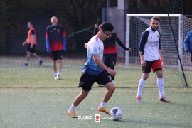 <a href="https://st.getinfootball.com/albums/1098220/690389cc12cec_1920.jpg" target="_blank">Download original</a>