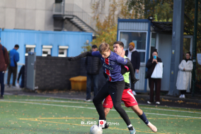 <a href="https://st.getinfootball.com/albums/1098221/690389ad365f3_1920.jpg" target="_blank">Download original</a>
