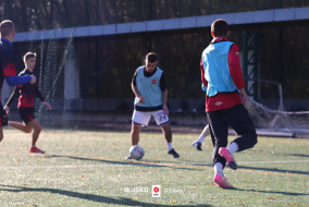 <a href="https://st.getinfootball.com/albums/1098224/69038daf8d6d1_1920.jpg" target="_blank">Download original</a>