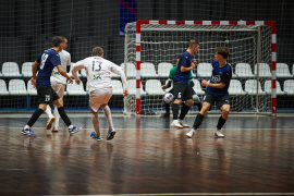 <a href="https://st.getinfootball.com/albums/1098227/69039145de2f5_1920.jpg" target="_blank">Завантажити оригінал</a>
