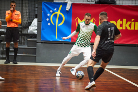 <a href="https://st.getinfootball.com/albums/1098265/6906a2a93d9aa_1920.jpg" target="_blank">Завантажити оригінал</a>