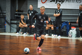 <a href="https://st.getinfootball.com/albums/1098265/6906a3a6226d3_1920.jpg" target="_blank">Завантажити оригінал</a>