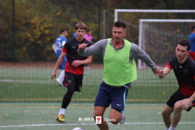 <a href="https://st.getinfootball.com/albums/1098423/690f489d5fff0_1920.jpg" target="_blank">Download original</a>