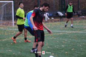 <a href="https://st.getinfootball.com/albums/1098423/690f49083b03f_1920.jpg" target="_blank">Download original</a>