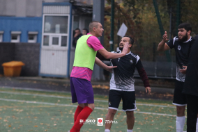 <a href="https://st.getinfootball.com/albums/1098427/690f4ae1c4ff2_1920.jpg" target="_blank">Download original</a>
