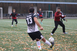 <a href="https://st.getinfootball.com/albums/1098487/6913562a2fba1_1920.jpg" target="_blank">Download original</a>