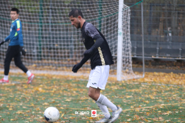 <a href="https://st.getinfootball.com/albums/1098491/69135aaf77605_1920.jpg" target="_blank">Download original</a>