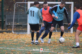 KOLEJKA 8 Sirius 	11 : 6 	FC LIONS 