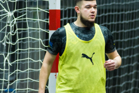 <a href="https://st.getinfootball.com/albums/1098501/6913641516c1d_1920.jpg" target="_blank">Завантажити оригінал</a>