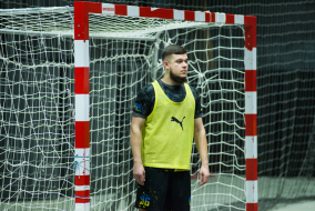 <a href="https://st.getinfootball.com/albums/1098501/691364174170d_1920.jpg" target="_blank">Завантажити оригінал</a>