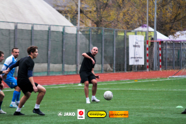 <a href="https://st.getinfootball.com/albums/1098536/6914be78232e1_1920.jpg" target="_blank">Завантажити оригінал</a>