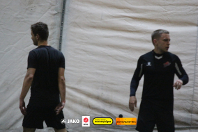 <a href="https://st.getinfootball.com/albums/1098604/691b2f4ed6f99_1920.jpg" target="_blank">Завантажити оригінал</a>