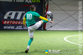 <a href="https://st.getinfootball.com/albums/1098774/6926db05065e9_1920.jpg" target="_blank">Завантажити оригінал</a>