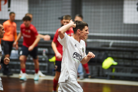<a href="https://st.getinfootball.com/albums/1098836/692a05c134aad_1920.jpg" target="_blank">Завантажити оригінал</a>