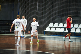 <a href="https://st.getinfootball.com/albums/1098836/692a05f773abd_1920.jpg" target="_blank">Завантажити оригінал</a>