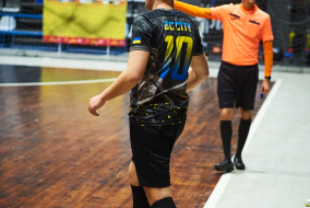 <a href="https://st.getinfootball.com/albums/1098910/693040d3064e1_1920.jpg" target="_blank">Завантажити оригінал</a>