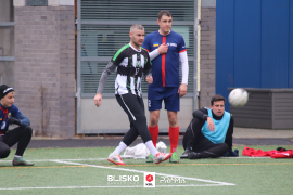 <a href="https://st.getinfootball.com/albums/1098942/6934513fa28c5_1920.jpg" target="_blank">Download original</a>