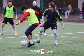 <a href="https://st.getinfootball.com/albums/1098943/6934518e56f81_1920.jpg" target="_blank">Download original</a>