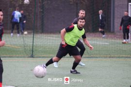 <a href="https://st.getinfootball.com/albums/1098943/693451ee07251_1920.jpg" target="_blank">Download original</a>