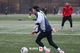 <a href="https://st.getinfootball.com/albums/1098947/6934573ef2634_1920.jpg" target="_blank">Download original</a>