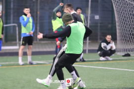 <a href="https://st.getinfootball.com/albums/1098949/6934589dabbb2_1920.jpg" target="_blank">Download original</a>