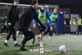 <a href="https://st.getinfootball.com/albums/1098949/6934599675ff0_1920.jpg" target="_blank">Download original</a>