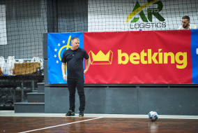 <a href="https://st.getinfootball.com/albums/1098953/6934c412d38bb_1920.jpg" target="_blank">Завантажити оригінал</a>