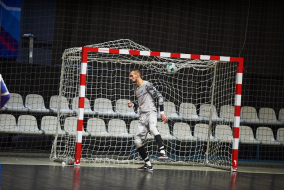 <a href="https://st.getinfootball.com/albums/1098953/6934c512318cc_1920.jpg" target="_blank">Завантажити оригінал</a>