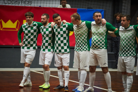<a href="https://st.getinfootball.com/albums/1098953/6934c9c62f13e_1920.jpg" target="_blank">Завантажити оригінал</a>