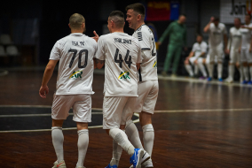 <a href="https://st.getinfootball.com/albums/1098955/6934df1773779_1920.jpg" target="_blank">Завантажити оригінал</a>