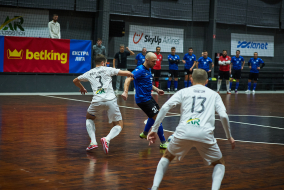 <a href="https://st.getinfootball.com/albums/1098955/6934e00782ede_1920.jpg" target="_blank">Завантажити оригінал</a>
