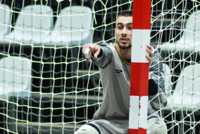 <a href="https://st.getinfootball.com/albums/1098960/6937348b731ae_1920.jpg" target="_blank">Завантажити оригінал</a>
